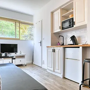 Paradis Prado Furnished Marseille